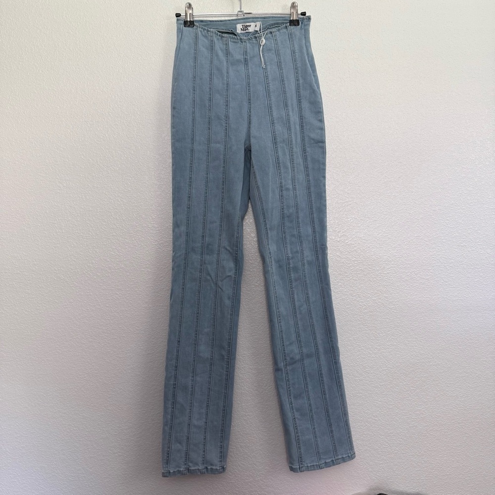 Tiger Mist High Rise Back Slit Jeans Small